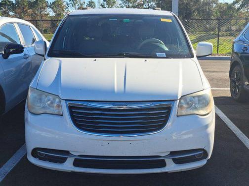 2013 Chrysler Town & Country Touring