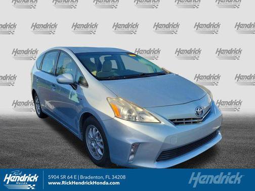 2013 Toyota Prius v Two