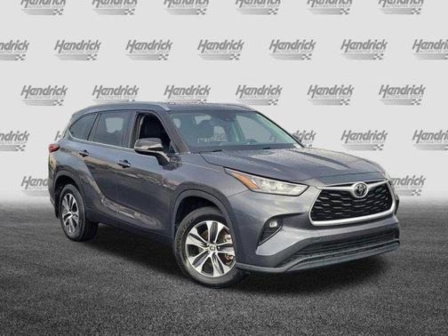 2020 Toyota Highlander XLE