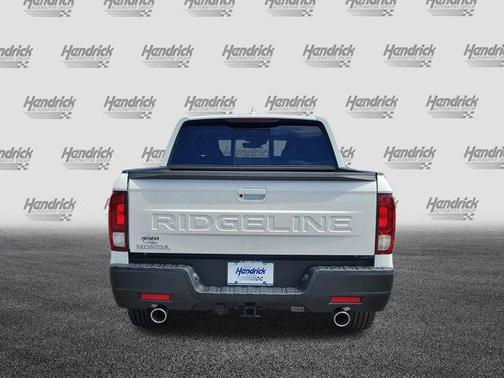 Platinum White Pearl 2026 Honda Ridgeline RTL
