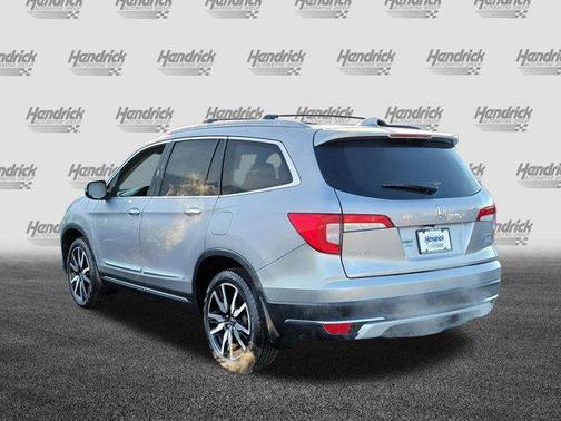 2019 Honda Pilot Touring 8-Passenger