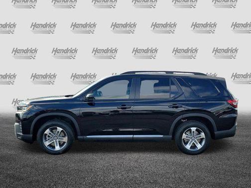 Crystal Black Pearl 2026 Honda Pilot EX-L