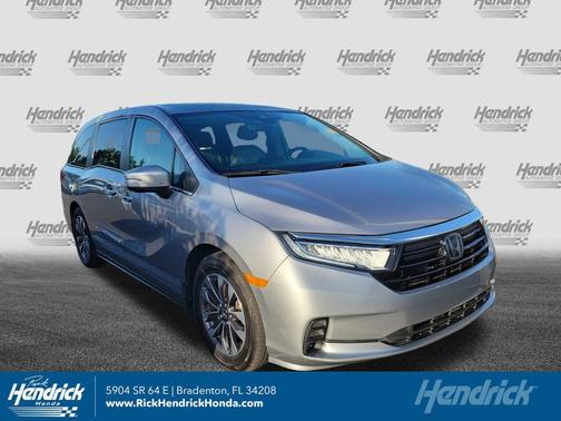 Lunar Silver Metallic 2022 Honda Odyssey EX-L