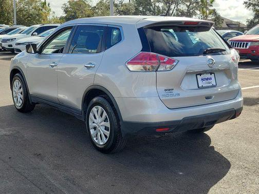2015 Nissan Rogue S