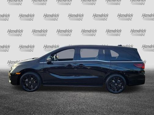 Crystal Black Pearl 2026 Honda Odyssey Sport-L