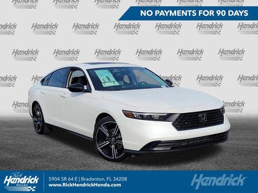 Platinum White Pearl 2026 Honda Accord SE
