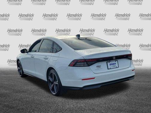 Platinum White Pearl 2026 Honda Accord SE