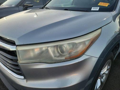 2015 Toyota Highlander Limited Platinum