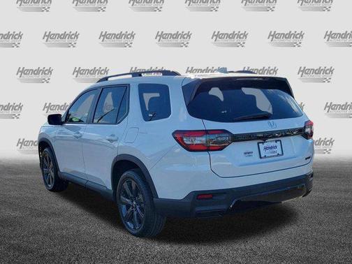 Platinum White Pearl 2026 Honda Pilot Sport