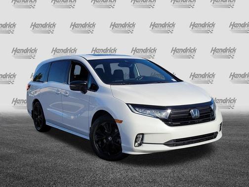 Platinum White Pearl 2024 Honda Odyssey Sport