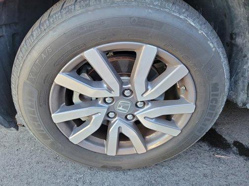 Platinum White Pearl 2020 Honda Pilot 2WD EX-L