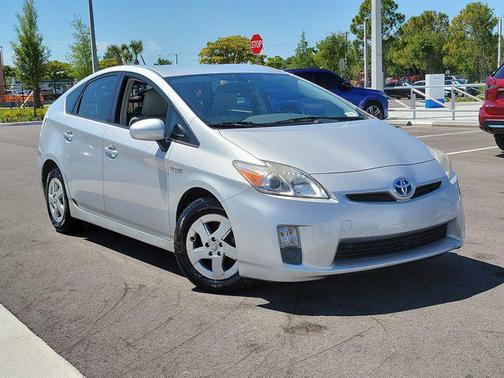 2010 Toyota Prius IV