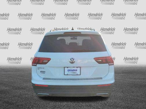 2019 Volkswagen Tiguan 2.0T SE