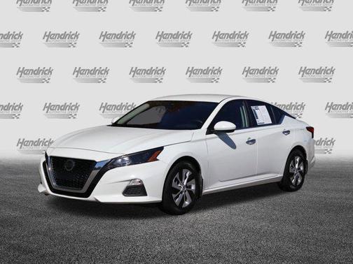 2022 Nissan Altima S FWD