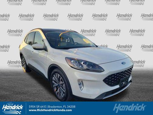 2020 Ford Escape Titanium