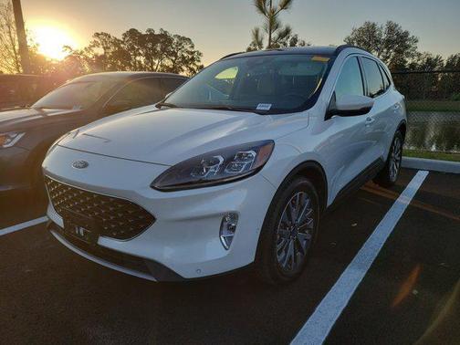 2020 Ford Escape Titanium