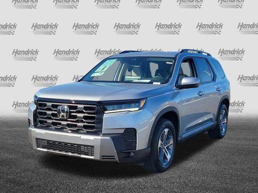 Solar Silver Metallic 2026 Honda Pilot EX-L