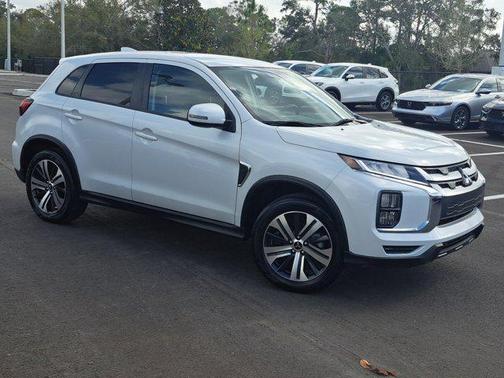 2023 Mitsubishi Outlander Sport SE