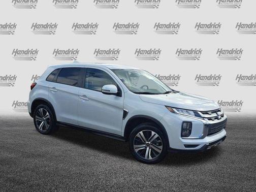 2023 Mitsubishi Outlander Sport SE