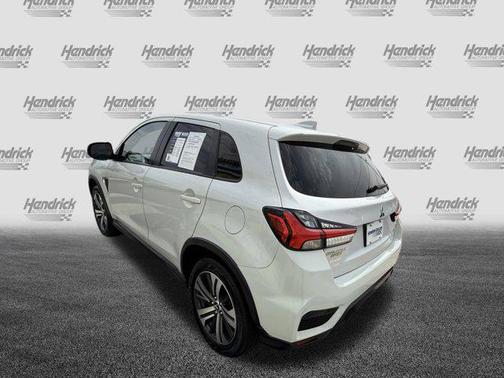 2023 Mitsubishi Outlander Sport SE