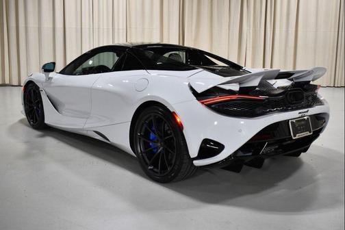 Pc0157/ 2027 McLaren 750S