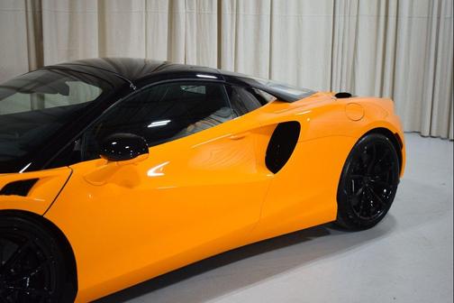 Orange 2026 McLaren Artura