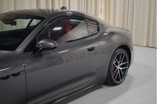 2024 Maserati GranTurismo Trofeo