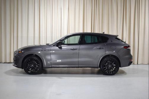 2022 Maserati Levante Modena