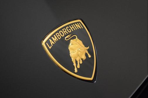 2023 Lamborghini Urus S