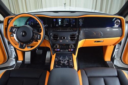 2026 Rolls-Royce Cullinan Black Badge