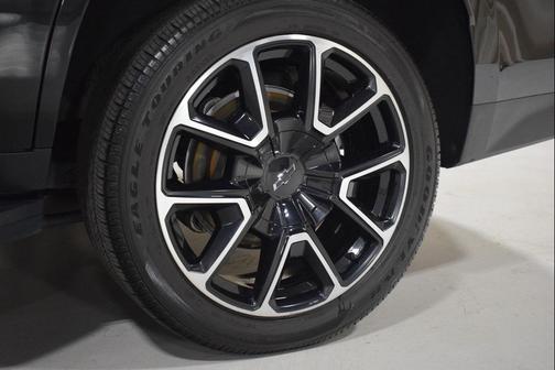 2022 Chevrolet Tahoe 4WD RST