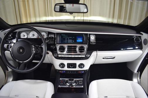 2020 Rolls-Royce Dawn 