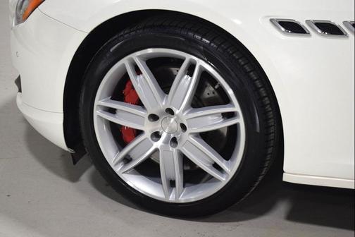 2014 Maserati Quattroporte GTS