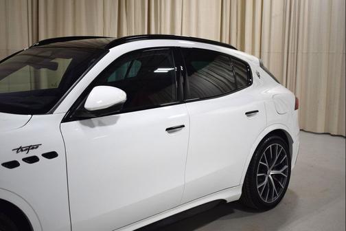 2024 Maserati Grecale Trofeo