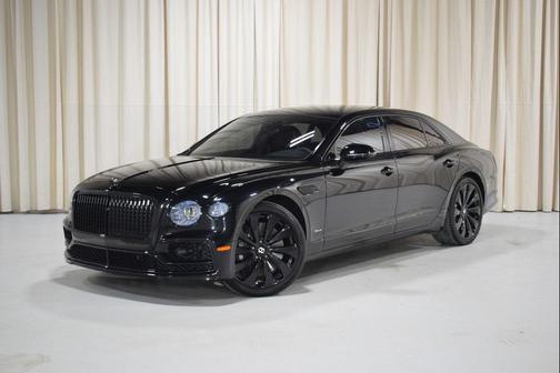 2023 Bentley Flying Spur V8