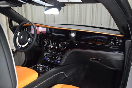 2024 Rolls-Royce Spectre 