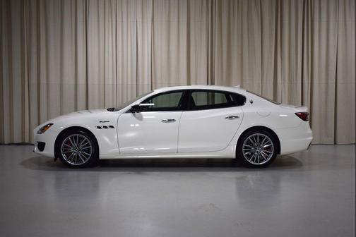 2024 Maserati Quattroporte Modena Ultima Q4