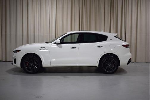 2022 Maserati Levante Modena