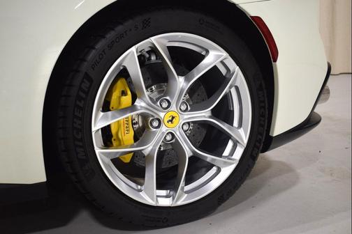 2018 Ferrari GTC4Lusso T