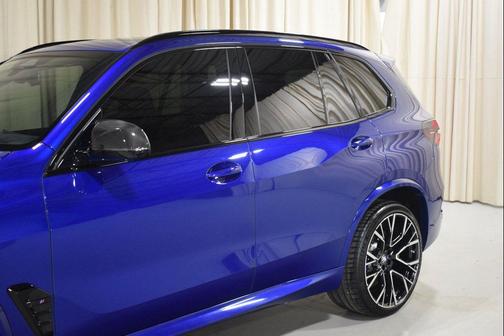 Marina Bay Blue Metallic 2025 BMW X5 M Base
