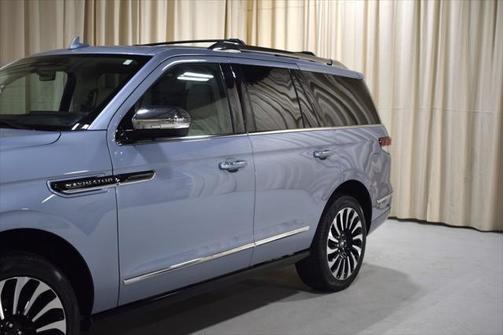 2023 Lincoln Navigator Black Label