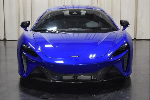 2024 McLaren Artura Vision