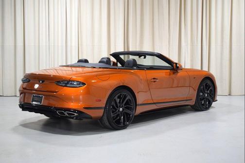 Orange Flame Metallic 2026 Bentley Continental GT Base