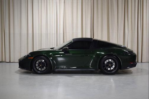 2026 Porsche 911 Targa 4 GTS