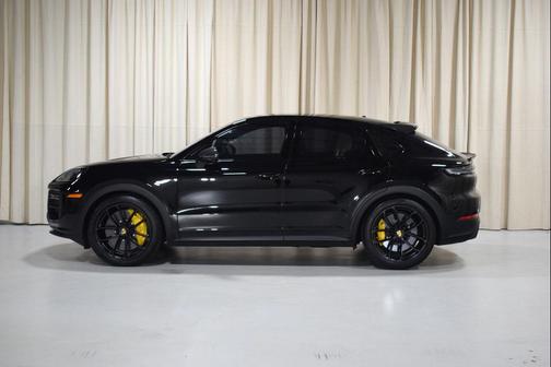 2024 Porsche Cayenne Turbo GT