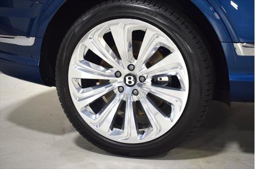 2024 Bentley Bentayga Azure