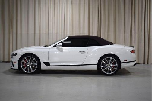Glacier White 2020 Bentley Continental GT V8