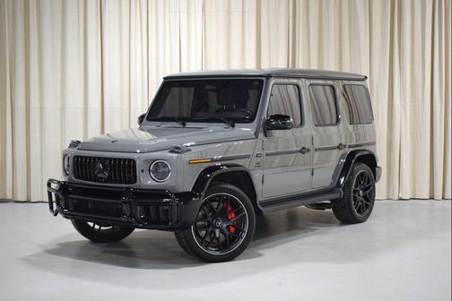 MANUFAKTUR Arabian Grey Non- Metallic 2026 Mercedes-Benz AMG G 63 G 63 AMG