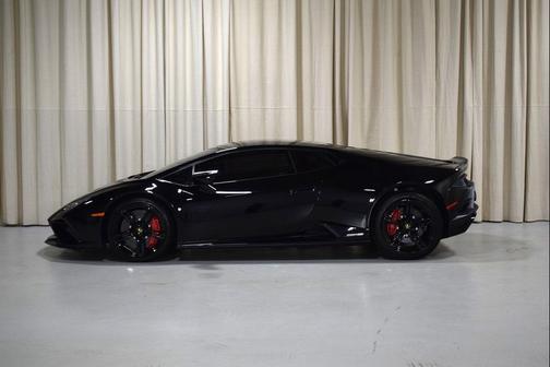 2023 Lamborghini Huracan EVO Coupe RWD