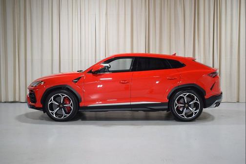 Rosso Mars 2019 Lamborghini Urus